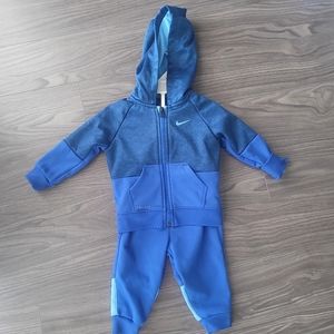 Nike Boys 2 piece outfit